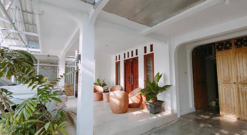 RedDoorz Syariah near Jogja Expo Center Hotel in Special Region of Yogyakarta