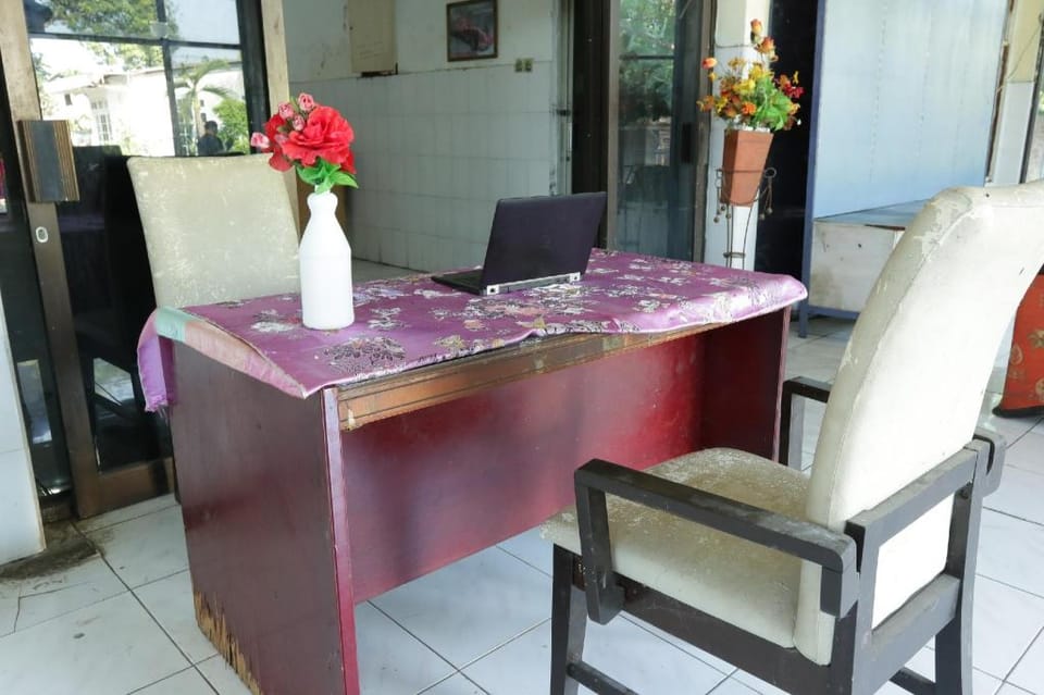 Hotel O Homestay Sehat Hotel in East Java