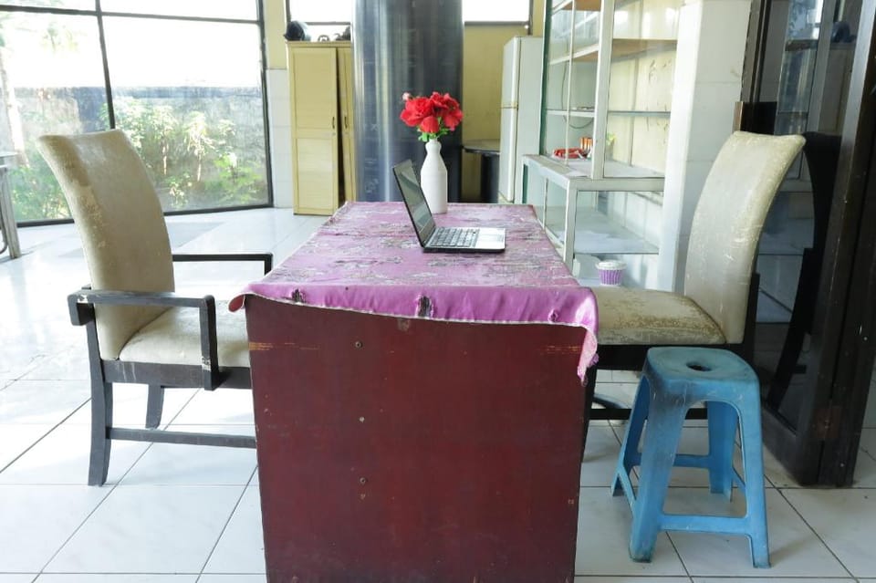 Hotel O Homestay Sehat Hotel in East Java