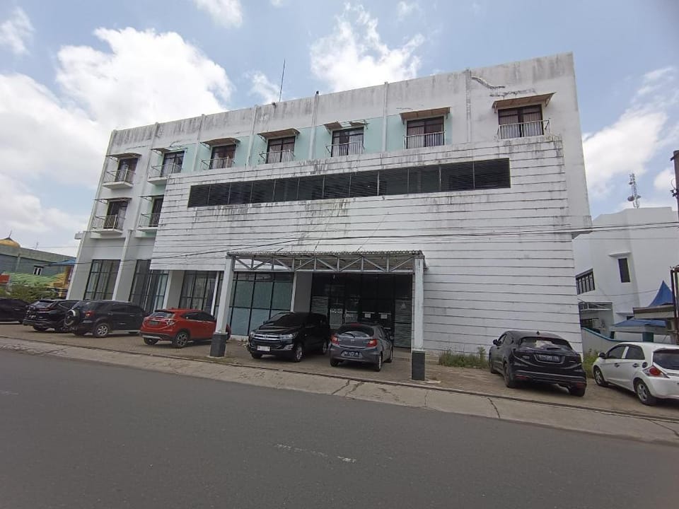 Hotel O Wisma Hamalau SyariahNearPulau Bromo Pedestrian Bridge Hotel in Indonesia