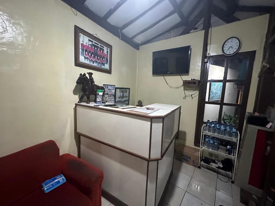 OYO 93136 Hotel Santo Djaya 2 Hotel in Cisarua
