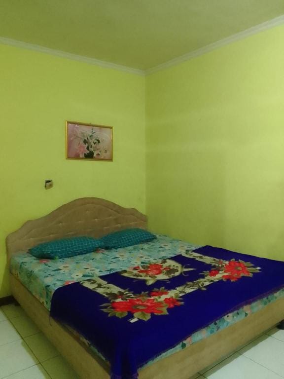 OYO 93146 Lamin Indah Hotel in Cisarua