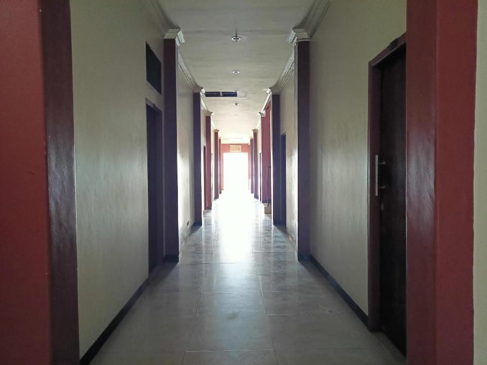 Hotel O Pondok Puti Sartika SyariahNearPasar Jum'at Aluh Aluh Hotel in Indonesia