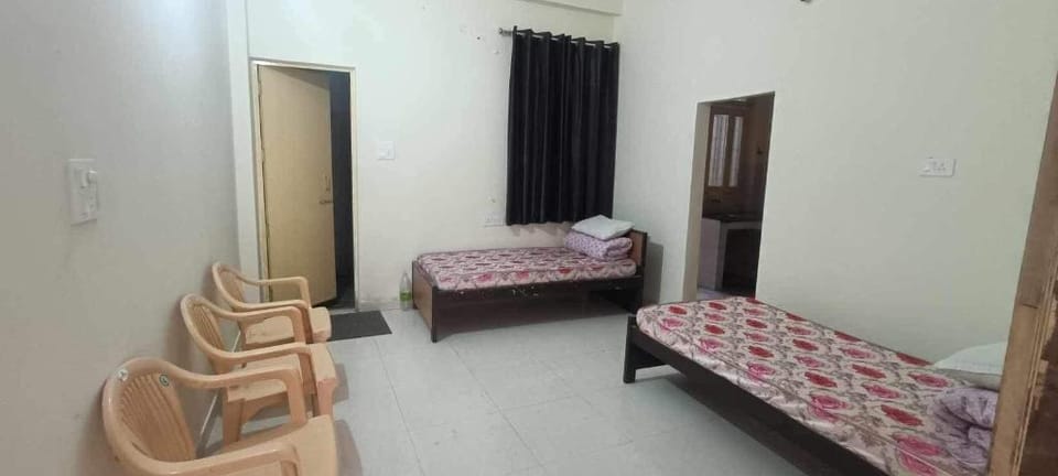 Dauji Palace Hotel in Uttar Pradesh
