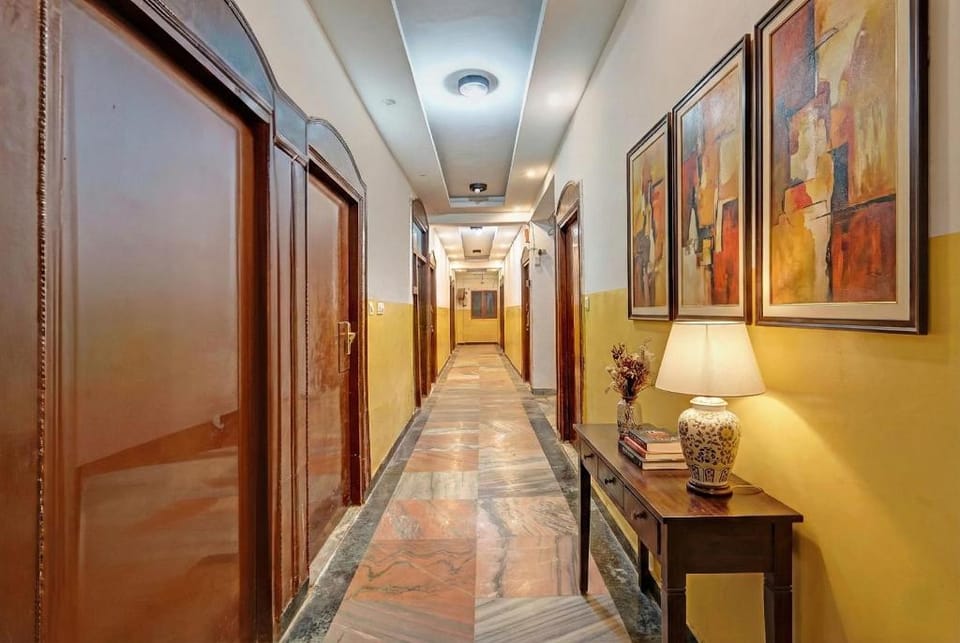 FabHotel D Season Hotel in Agra