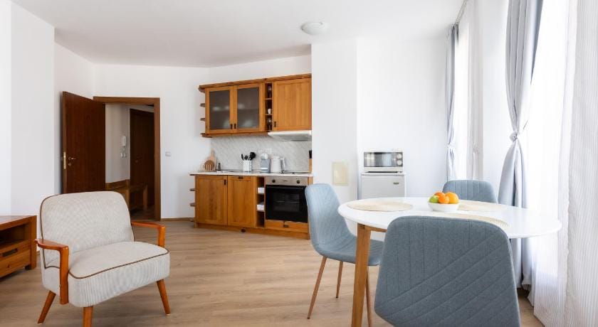Light One Bed Flat next to the Ski Lift Apartment in Bansko