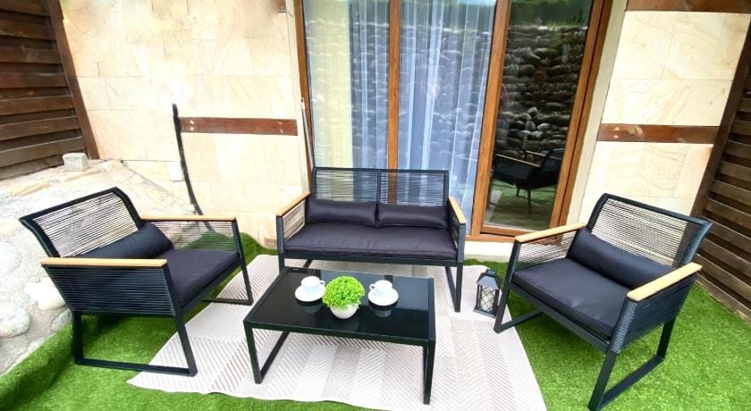 Large One Bedroom with Terrace next to the Ski Lift Apartment in Bansko