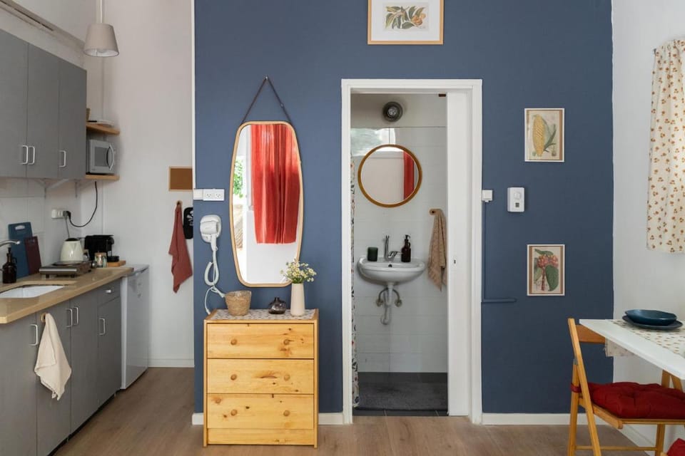 Dotan's Boutique Studios - By The Beach! Apartment in Tel Aviv-Yafo
