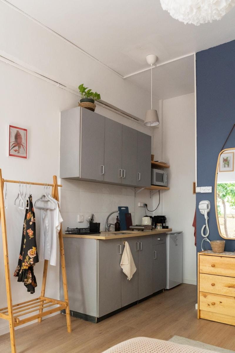 Dotan's Boutique Studios - By The Beach! Apartment in Tel Aviv-Yafo