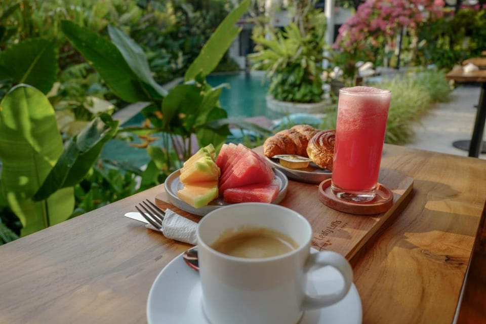 Leafy Lofts Canggu Apartment in North Kuta