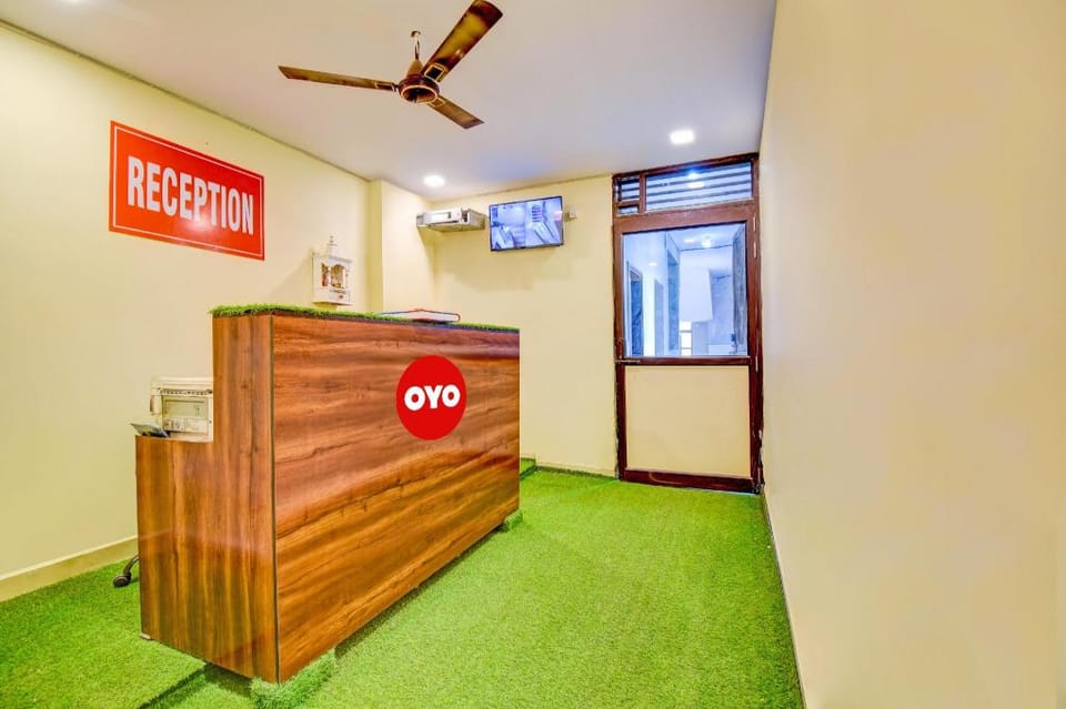Hotel O Friendship Inn Hotel in Delhi