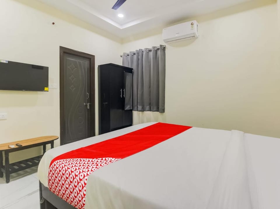 Super Hotel O SRI NIRVANA PRIDE Hotel in Hyderabad
