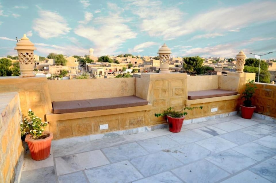 Hotel The Travel Bug Jaisalmer Hotel in Sindh