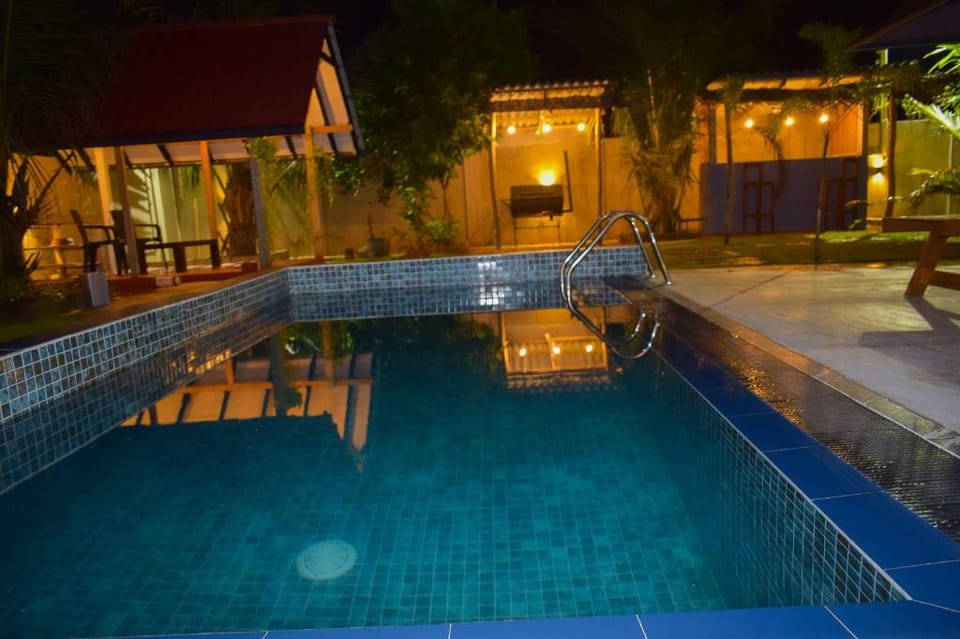 Jungle View Inn Hotel in Sri Lanka