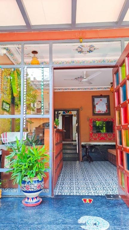 Hotel Ambika Chirwa House Apartment in Udaipur