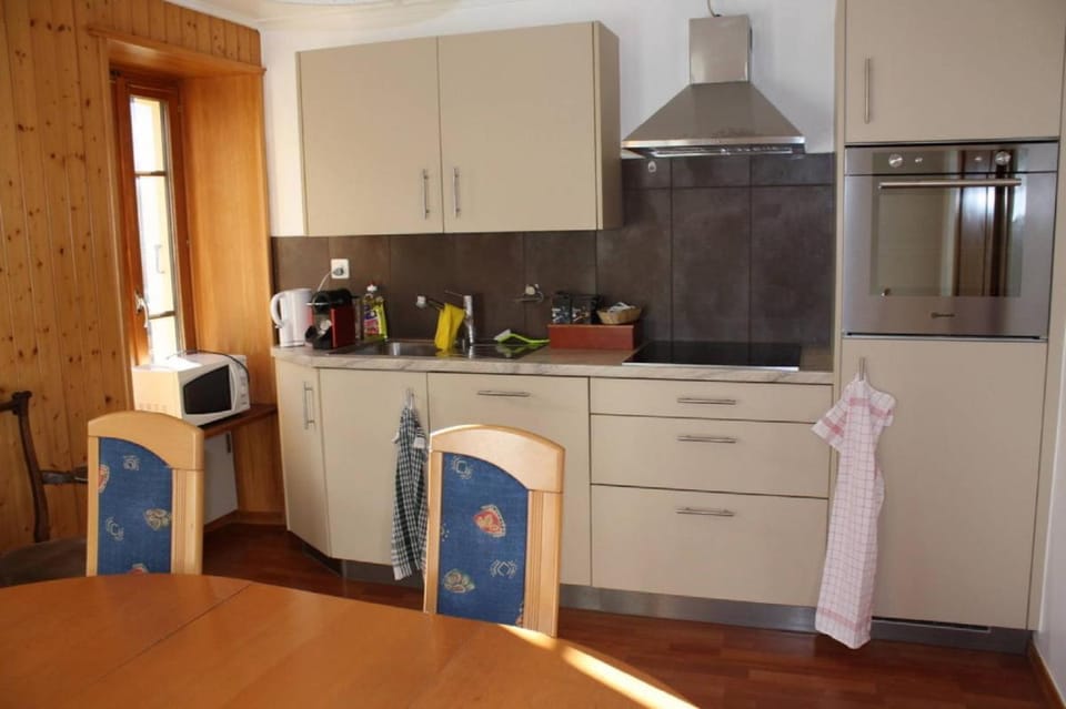 La Petite Auberge Bed and Breakfast in Bagnes
