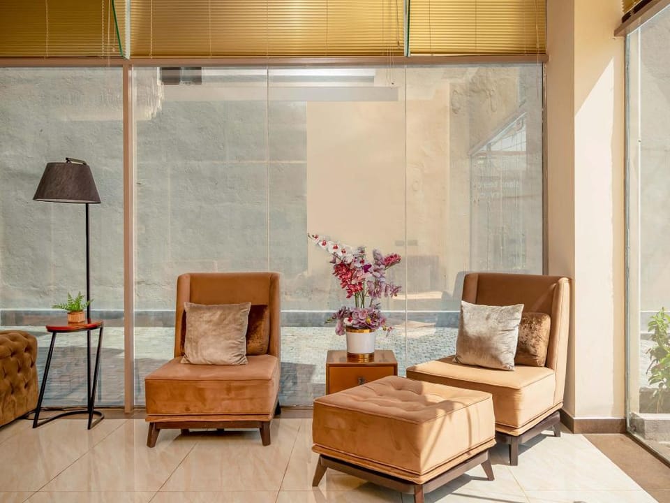 Corundum Breeze Negombo Hotel in Negombo