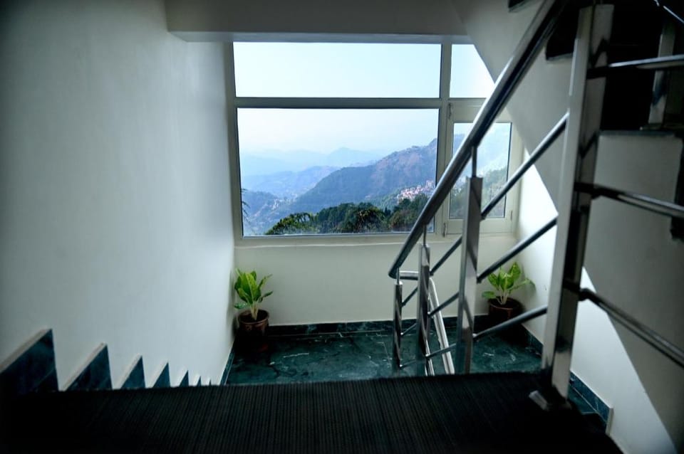 Pine Ville Bed and Breakfast in Shimla