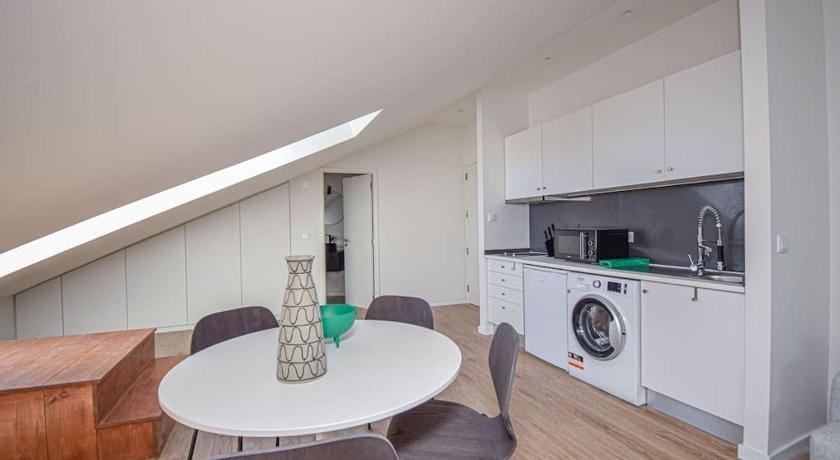 Stylish Lisbon Apartment Central Apartment in Lisbon