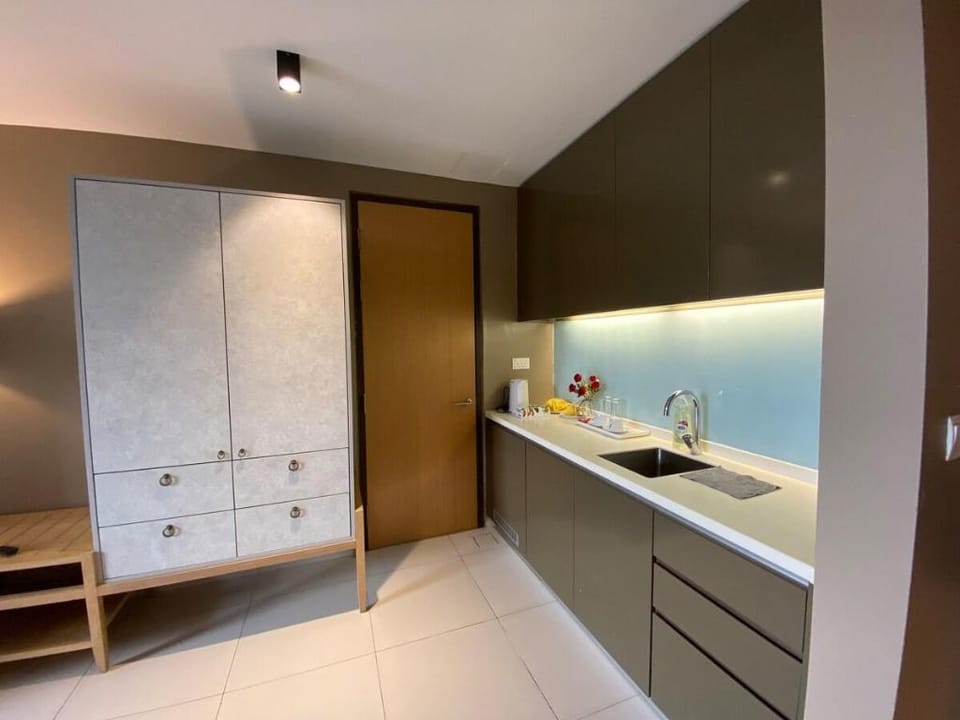 Poolside Suite Amanjiwa 99R Vacation rental in Malacca