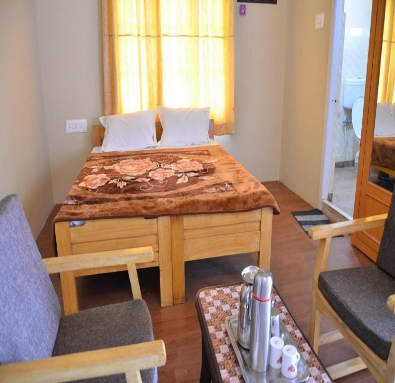 Faizee Garden Hotel in Kodaikanal