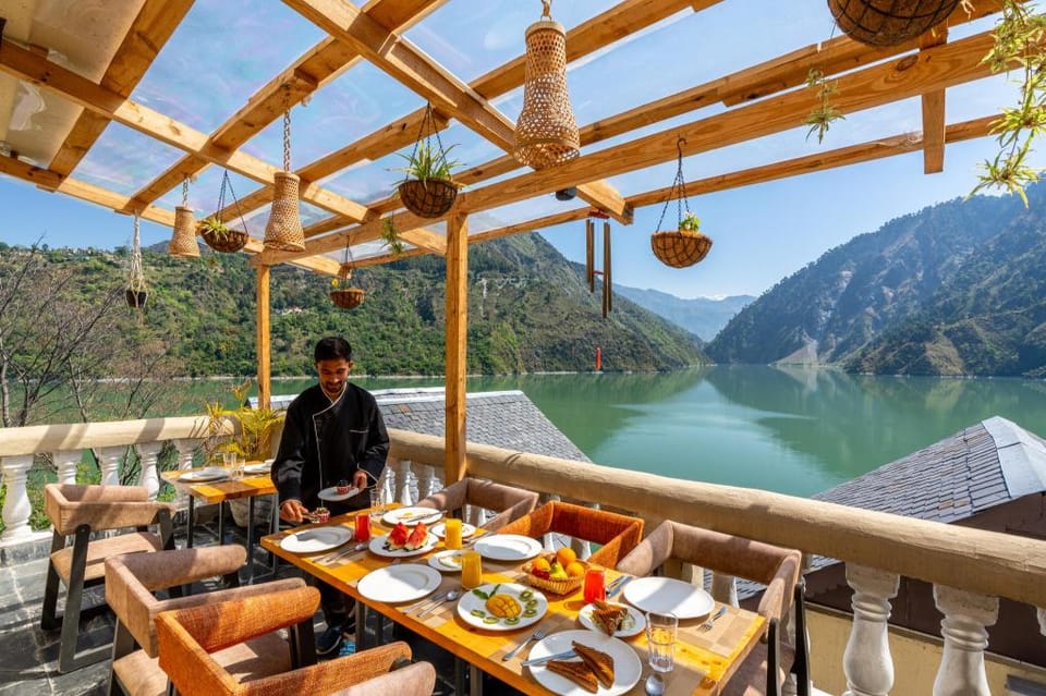 Panchtatva Hotel Lake Chamera Dalhousie Hotel in Himachal Pradesh