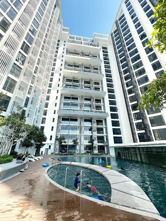 The Shore Kota Kinabalu City Centre by LW Suites Apartment in Kota Kinabalu
