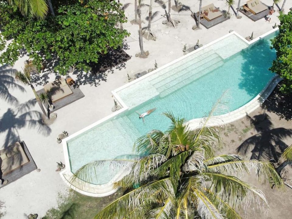 Bleu MATHIS Gili Asahan Hotel in Central Sekotong