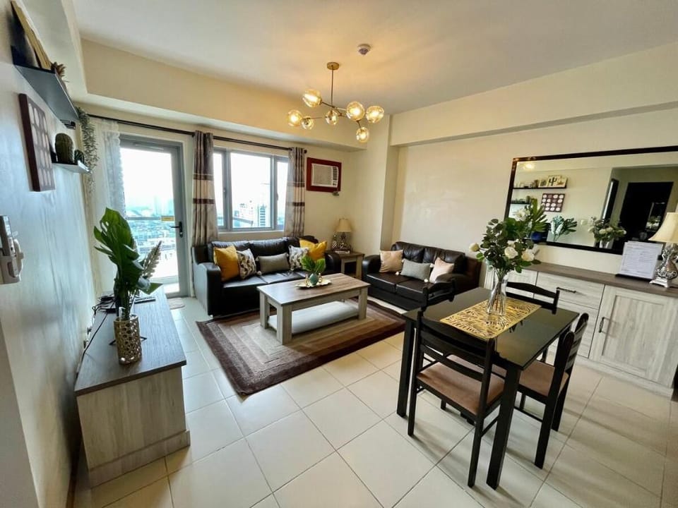 One BR Apt. Manhattan Plaza Araneta Center Cubao Apartment in Pasig