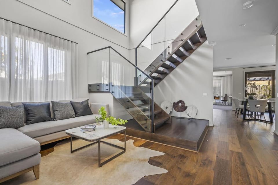 StayAU Werribee Gem Luxe Home Family Getaway 6Bed Netflix Apartment in Melbourne