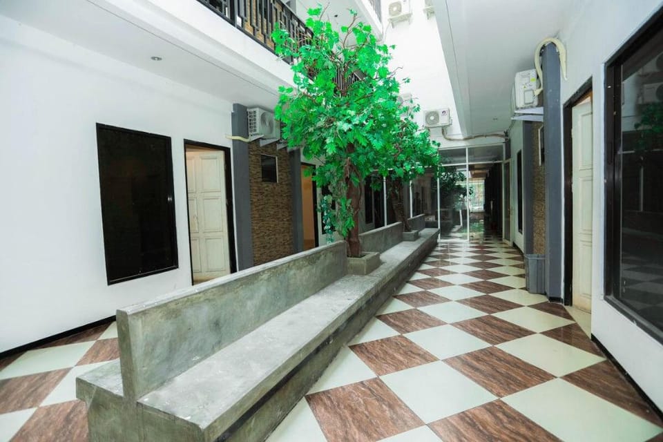 Livinn Rungkut Kendangsari Surabaya Hotel in Surabaya