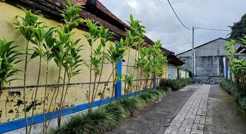 Wisata Bintang Hotel Hotel in Blahbatuh