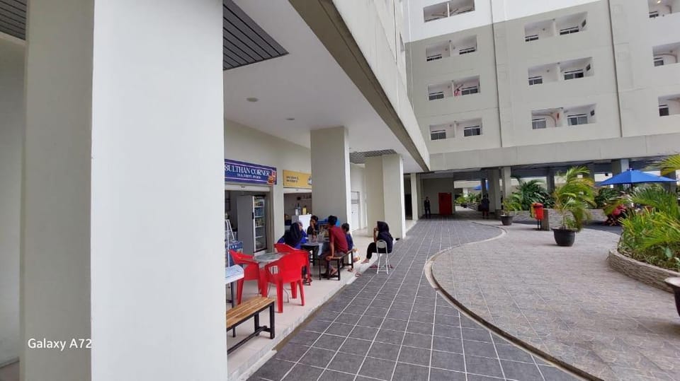 Simple-Clean-Cozy 2BR apartment at Loftvilles City Vacation rental in Jakarta