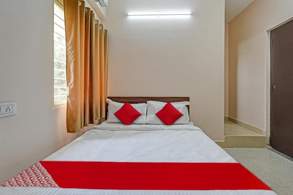 Hotel O Sri Ranga Boarding & Lodging Hotel in Bengaluru