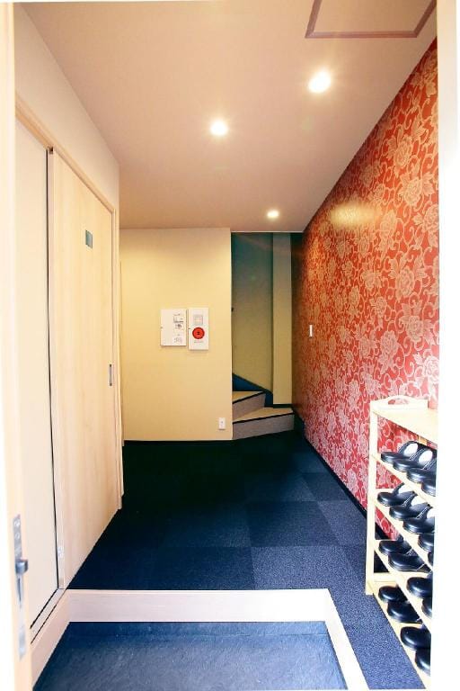 N最寄駅3分/1棟4階建てまるまる貸切! 通天閣すぐ！なんば・道頓堀観光便利！旅館のような貸切施設！ Vacation rental in Osaka