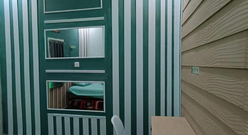 OYO Life 93158 Kost Asaka Hotel in Indonesia