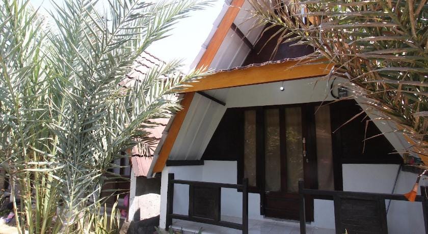 OYO Life 93125 Kos Bale Lumbung Syariah Hotel in West Nusa Tenggara, Indonesia