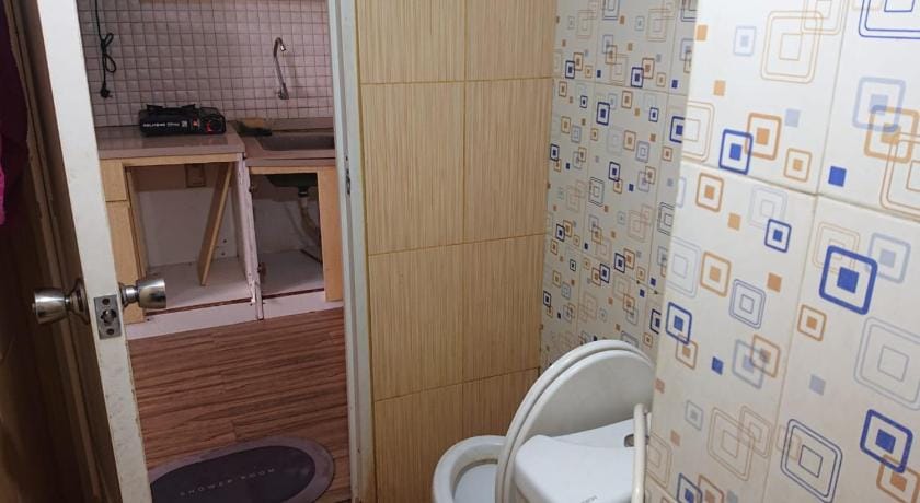 OYO Life 93139 Apartemen Grand Sentraland By Evi Hotel in West Java