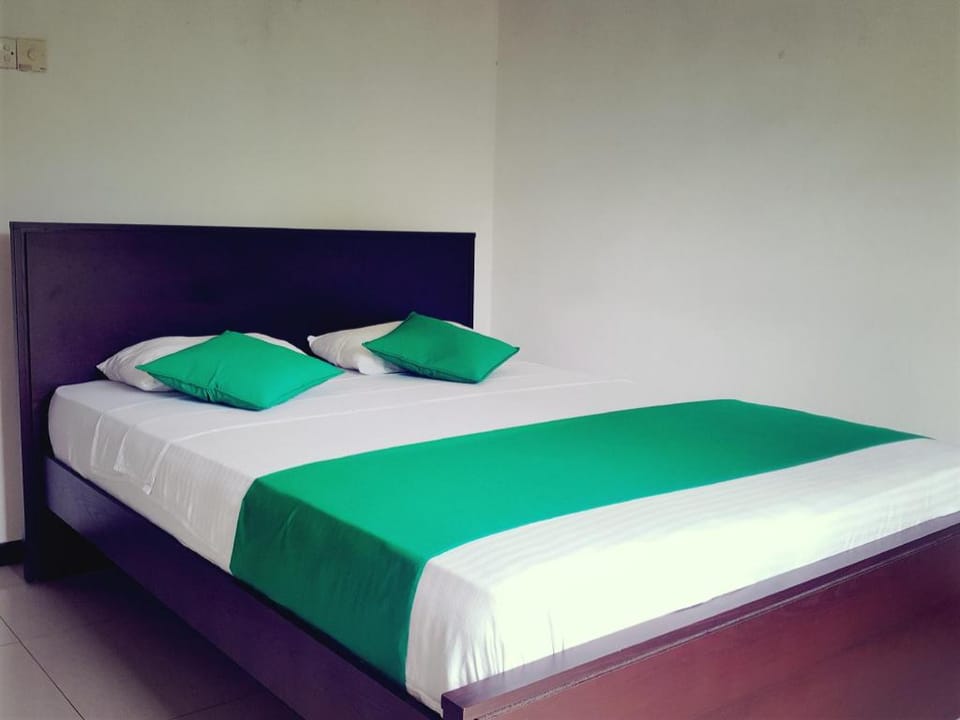 DiNi Galle - cozy private room with delicious bf Apartment in Galle