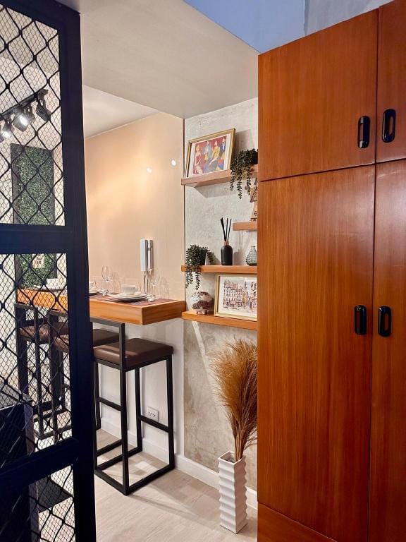 Spacious Studio | Queen & Sofabed | Mt.Arayat View Vacation rental in Calabarzon