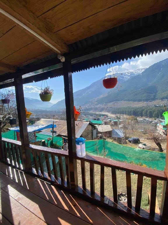 Private Room 1floor @TranquilityHomestay Manali Vacation rental in Manali