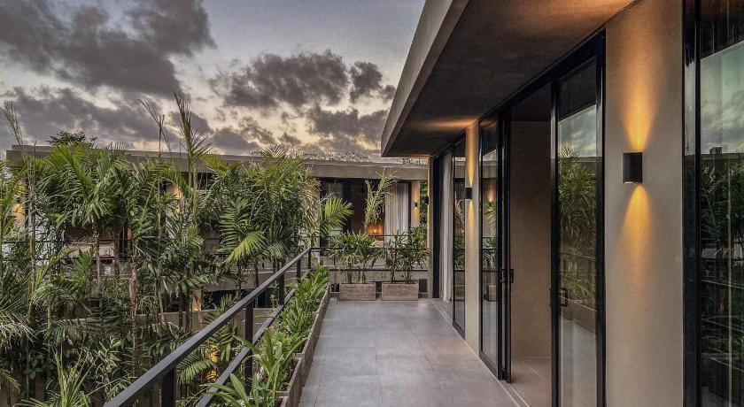 Aloha Villas - Modern villas with private pool - one with a skate ramp Hotel in Pujut