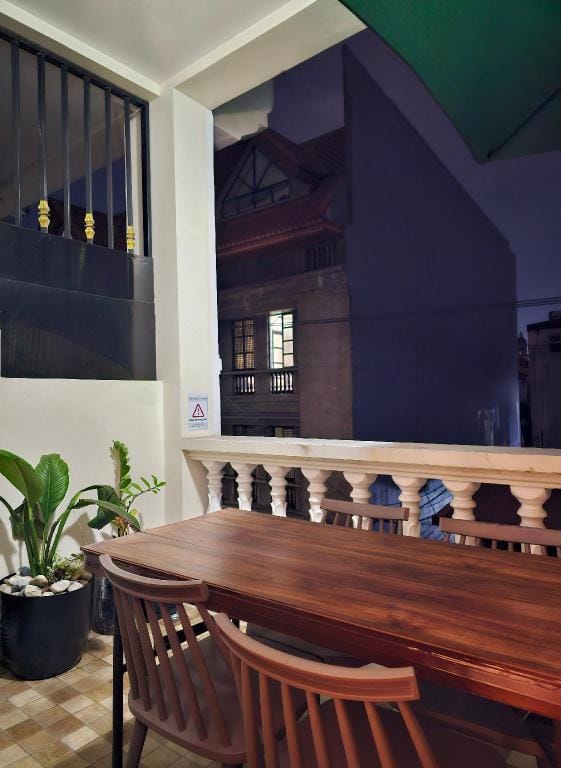 Cinema Room at Intramuros by IN Cafe Apartment in Manila City