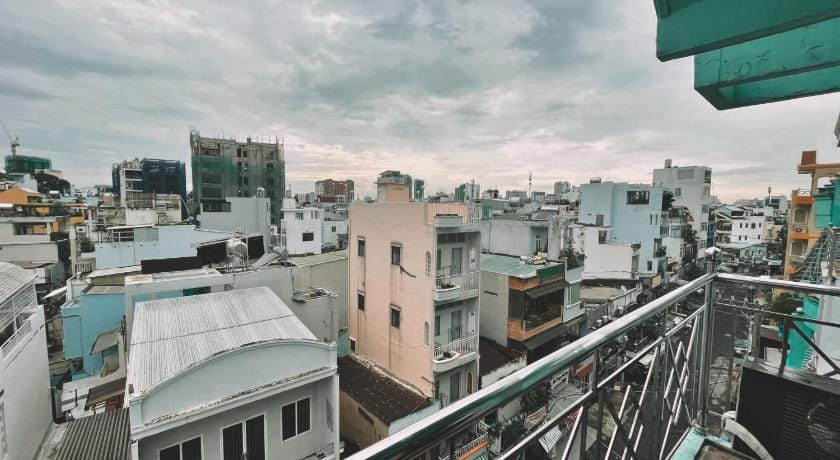 Nhà SaiGon Homestay&Coffee Apartment in Ho Chi Minh City