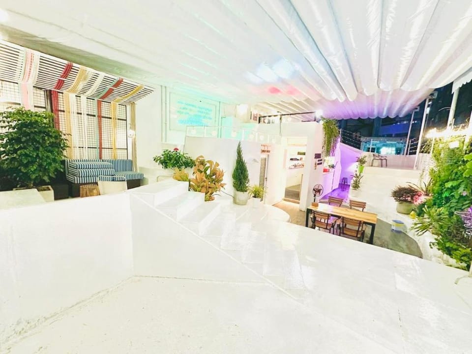 Spacious Penthouse private rooftop in D1 HCMC Apartment in Ho Chi Minh City
