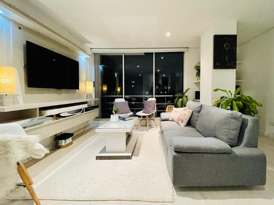 Urban Oasis 1-Bedroom Loft in Bogotá Apartment in Bogota