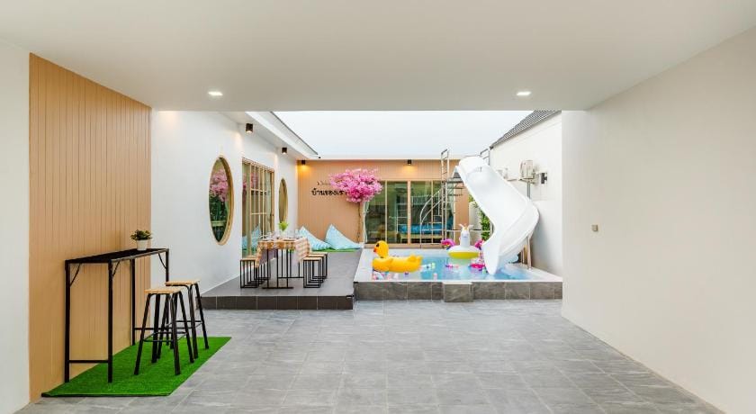 Baan Khong Rao บ้านของเรา พูลวิลล่า ชะอำ เพชรบุรี Villa in Thailand