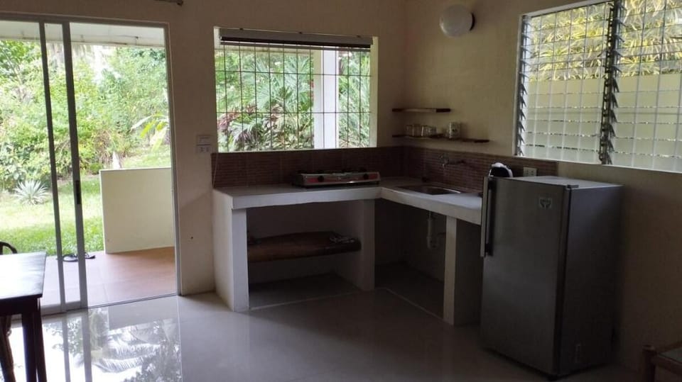 Acacia's Cottages, Studio 1 mit Gartenblick El Fan Apartment in Northern Mindanao