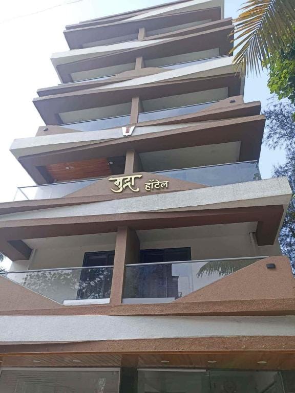 Hotel Mudra Hotel in Pune