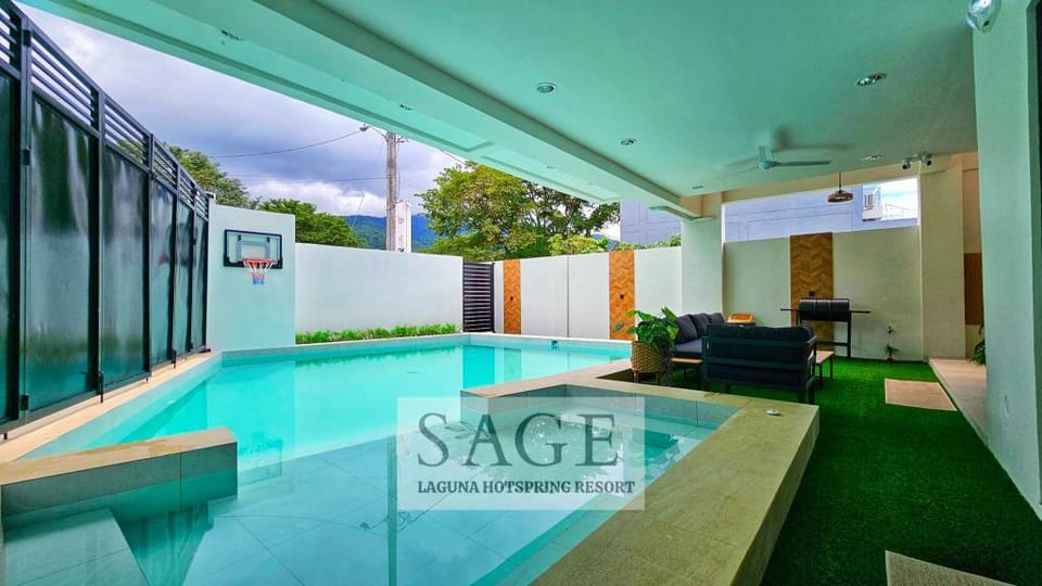 Sage Hotspring Resort (Villa 1) Villa in Calabarzon